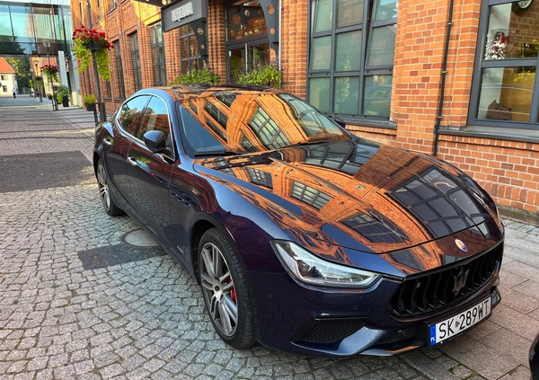 Maserati Ghibli cena 290000 przebieg: 54000, rok produkcji 2021 z Gdańsk małe 46